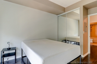 Unit 825-231 Fort York Blvd, Toronto, ON M5V 1B2, Canada, ,  