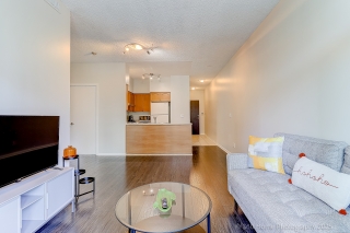 Unit 825-231 Fort York Blvd, Toronto, ON M5V 1B2, Canada, ,  