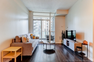 Unit 825-231 Fort York Blvd, Toronto, ON M5V 1B2, Canada, ,  