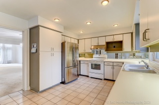 5 Ashdown Crescent, Richmond Hill, ON L4B 1Z8, Canada, ,  