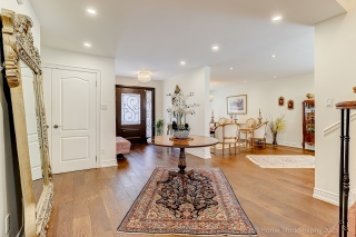22 Chip Ct, Richmond Hill, ON L4C 9G4, Canada, ,  