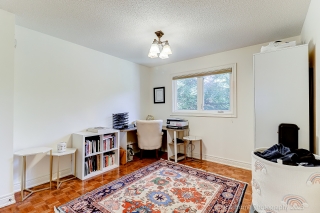 22 Chip Ct, Richmond Hill, ON L4C 9G4, Canada, ,  