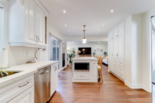 22 Chip Ct, Richmond Hill, ON L4C 9G4, Canada, ,  