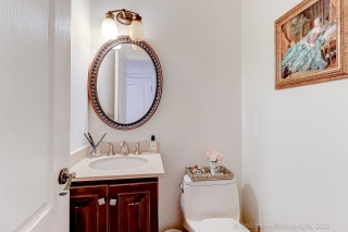 22 Chip Ct, Richmond Hill, ON L4C 9G4, Canada, ,  