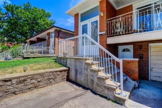 88 Central Pkwy W, Mississauga, ON L5B 1L5, Canada, ,  
