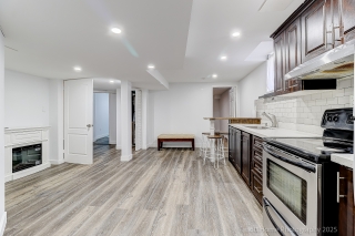 118 Solway Ave, Vaughan, ON L6A 2X1, Canada, ,  