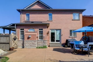 1065 Woodward Ave, Milton, ON L9T 5Y2, Canada, ,  