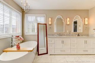 1065 Woodward Ave, Milton, ON L9T 5Y2, Canada, ,  