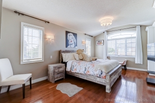 1065 Woodward Ave, Milton, ON L9T 5Y2, Canada, ,  