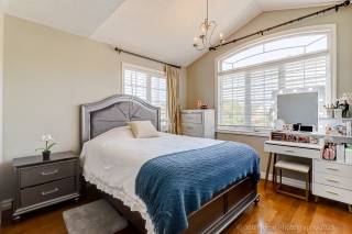1065 Woodward Ave, Milton, ON L9T 5Y2, Canada, ,  