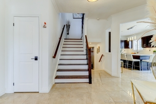 1065 Woodward Ave, Milton, ON L9T 5Y2, Canada, ,  