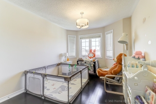 18 Saddlebrook Dr, Markham, ON L6B 1J4, Canada, ,  