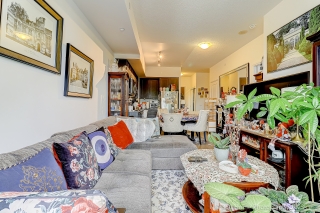 Unit 212-7890 Bathurst St, Vaughan, ON L4J 0J8, Canada, ,  