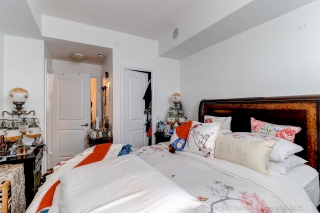 Unit 212-7890 Bathurst St, Vaughan, ON L4J 0J8, Canada, ,  