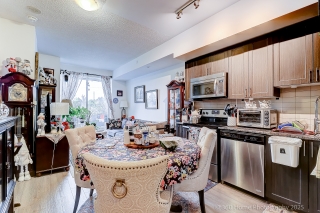 Unit 212-7890 Bathurst St, Vaughan, ON L4J 0J8, Canada, ,  