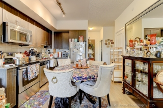 Unit 212-7890 Bathurst St, Vaughan, ON L4J 0J8, Canada, ,  