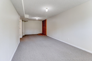 286 Seneca Ave, Oshawa, ON L1G 3V8, Canada, ,  