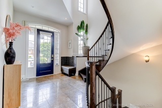 6 Prince Michael Ct, Caledon, ON L7C 3T1, Canada, ,  