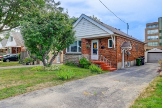 38 Westview Blvd, Toronto, ON M4B 3H9, Canada, ,  