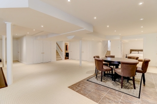 4 Hellyer Ave, Brampton, ON L6Y 0M3, Canada, ,  
