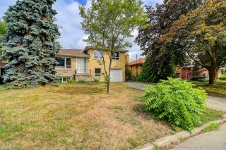 46 Bowerbank Dr, North York, ON M2M 1Z8, Canada, ,  