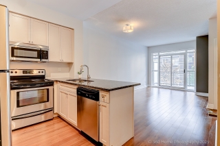 Unit 220-180 John West Way, Aurora, ON L4G 7H9, Canada, ,  