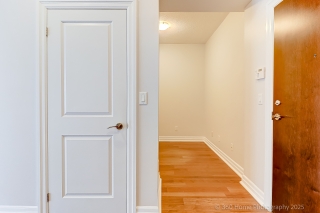 Unit 220-180 John West Way, Aurora, ON L4G 7H9, Canada, ,  