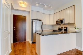 Unit 220-180 John West Way, Aurora, ON L4G 7H9, Canada, ,  