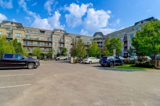 Unit 220-180 John West Way, Aurora, ON L4G 7H9, Canada, ,  