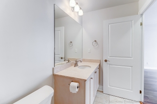 Unit 220-180 John West Way, Aurora, ON L4G 7H9, Canada, ,  