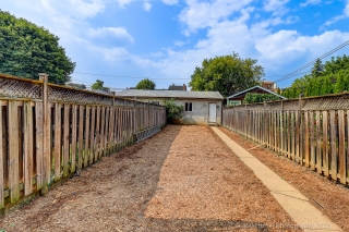 18 Conway Ave, York, ON M6E 1H2, Canada, ,  