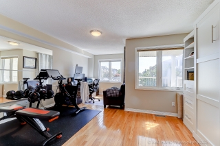 49 Ted Reeve Dr, Toronto, ON M4E 3X1, Canada, ,  