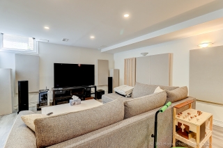 49 Ted Reeve Dr, Toronto, ON M4E 3X1, Canada, ,  