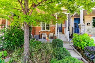 49 Ted Reeve Dr, Toronto, ON M4E 3X1, Canada, ,  