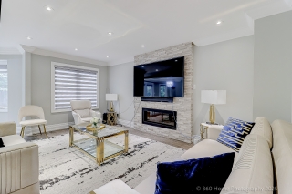 1016 Red Pine Crescent, Mississauga, ON L5H 4E8, Canada, ,  