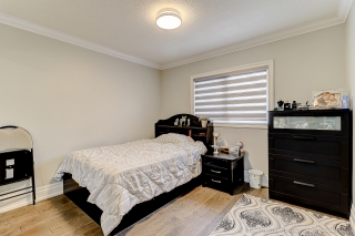 1016 Red Pine Crescent, Mississauga, ON L5H 4E8, Canada, ,  