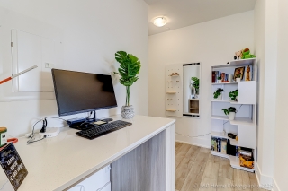 Unit 534-3100 Keele St, North York, ON M3M 0E1, Canada, ,  