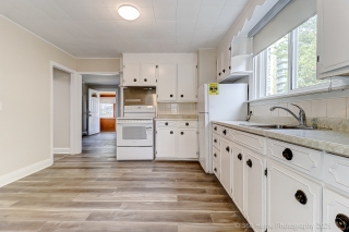 1611 Charles St, Whitby, ON L1N 1C1, Canada, ,  