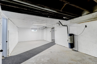 1611 Charles St, Whitby, ON L1N 1C1, Canada, ,  