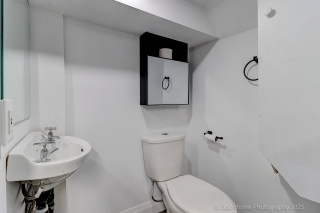 1611 Charles St, Whitby, ON L1N 1C1, Canada, ,  