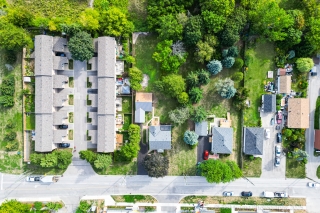 1611 Charles St, Whitby, ON L1N 1C1, Canada, ,  