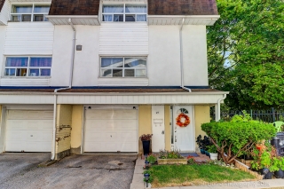 21 Trailridge Crescent, Toronto, ON M1E 4C4, Canada, ,  