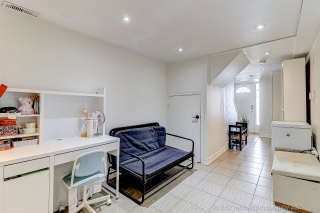 21 Trailridge Crescent, Toronto, ON M1E 4C4, Canada, ,  