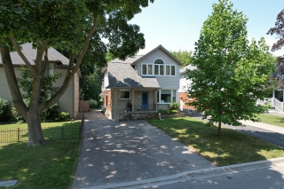 16 Westhead Rd, Etobicoke, ON M8W 4R9, Canada, ,  
