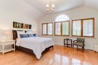 16 Westhead Rd, Etobicoke, ON M8W 4R9, Canada, ,  
