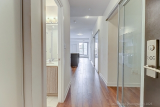 Unit 506-2433 Dufferin St, York, ON M6E 0B4, Canada, ,  