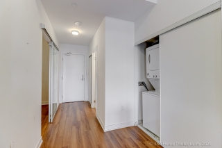 Unit 506-2433 Dufferin St, York, ON M6E 0B4, Canada, ,  