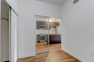 Unit 506-2433 Dufferin St, York, ON M6E 0B4, Canada, ,  