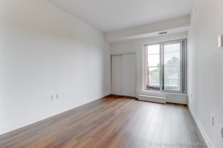 Unit 506-2433 Dufferin St, York, ON M6E 0B4, Canada, ,  