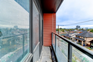 Unit 506-2433 Dufferin St, York, ON M6E 0B4, Canada, ,  